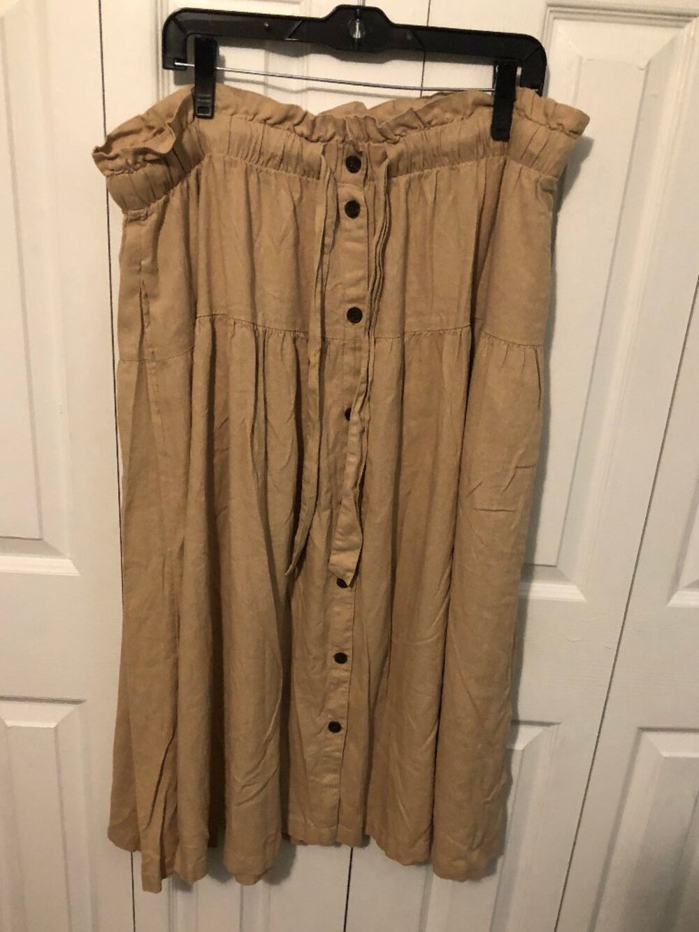 Universal Threads Paperbag Top 2 tiered skirt size XXL